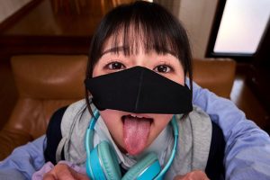 泉りおん 周りとは群れない黒マスク学生VRAV savr00651レビュー