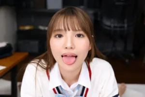 【佐藤愛瑠VR】仲が良い部活の後輩と顔距離数センチに近づいて｜AVレビュー urvrsp00544