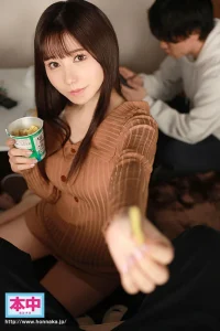 【五日市芽依VR】ずっと憧れていた兄貴の彼女と…兄貴の不在中｜AVレビュー hnvr00148